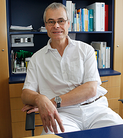 Dr. Ulrich Böhler Zertifizierung für das Spezialgebiet Berufsdermatologie durch die Arbeitsgemeinschaft für Berufs- und Umweltdermatologie